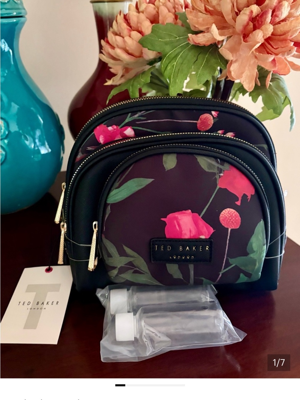 NWT Ted Baker London 3 piece Scattered Bouquet and Black cosmetic case set